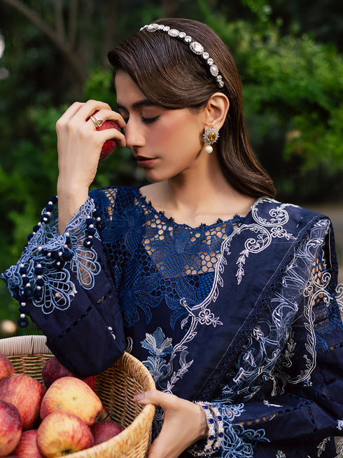 ET - 01 | 3 PC Luxury Lawn