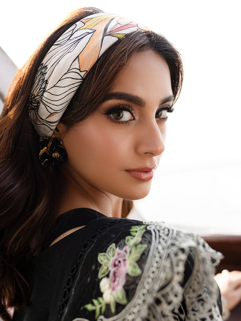 MS-01 | 3 PC Luxury Lawn