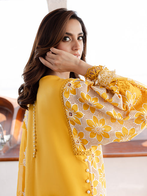 MS-02 | 3 PC Luxury Lawn